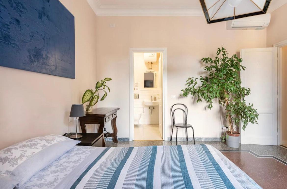 Roma Private Rooms Exterior photo